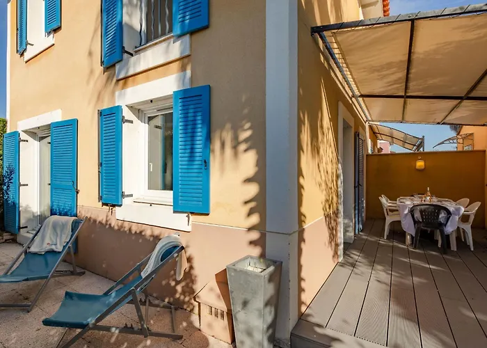 Atrium By Interhome * Fréjus